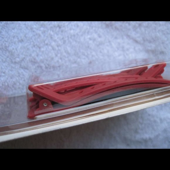 6 Goody Plastic No Metal No Burn Roller Clips Red 2006 Hair Curl Style Color - Picture 7 of 7